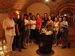 Visita di un gruppo di amici della Grappa da Candela (Puglia)